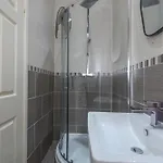 Apartman Newly Refurbished Headingley Free Parking - Pass The Keys *