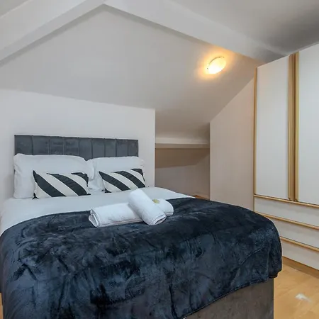 Apartman Newly Refurbished Headingley Free Parking - Pass The Keys