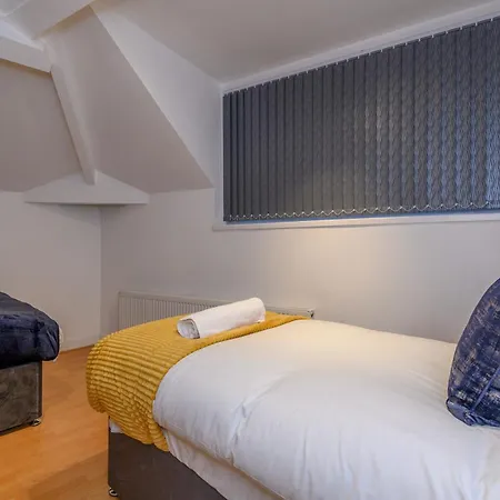 Newly Refurbished Headingley Free Parking - Pass The Keys Apartment Leeds (West Yorkshire)